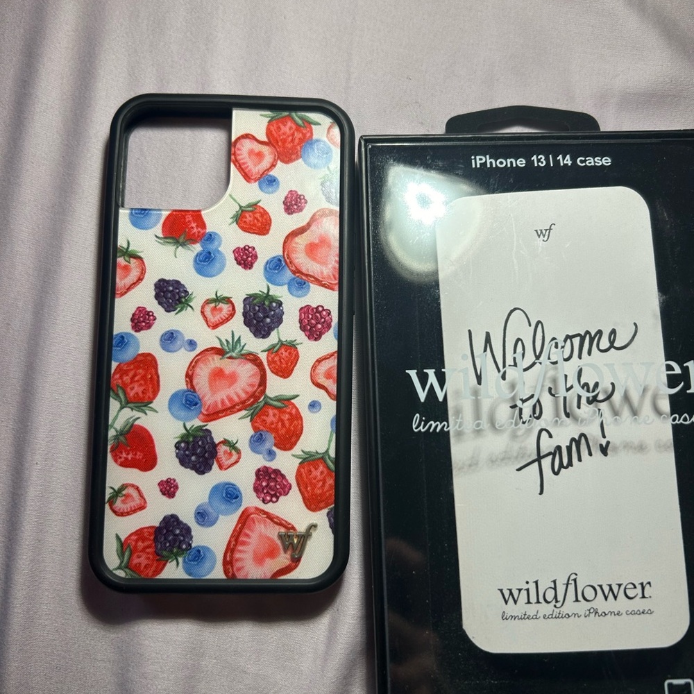 Wildflower case iPhone 14 / 13 Fruit Tart